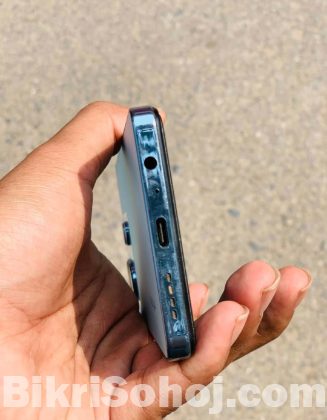 Infinix Note 30
